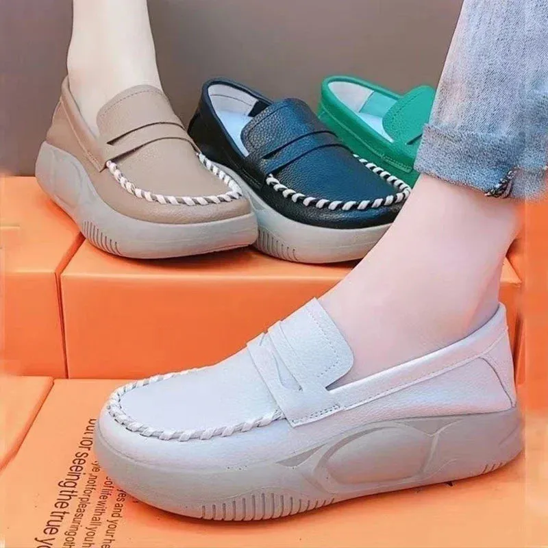 Classic orthopaedic leather loafers