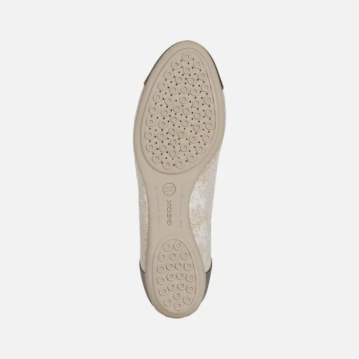 GEOX Women D Charlene Flats Light Taupe